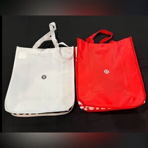 Lululemon reusable bags